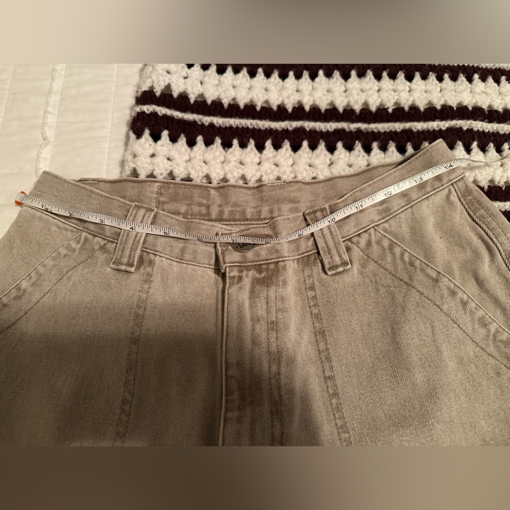 Lee Light Wash Beige/Tan High-Rise Relaxed Jeans - Picture 6 of 9